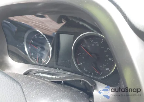 2017 Toyota Rav4 Se z USA, uszkodzony, nr VIN JTMJFREV1HJ710252